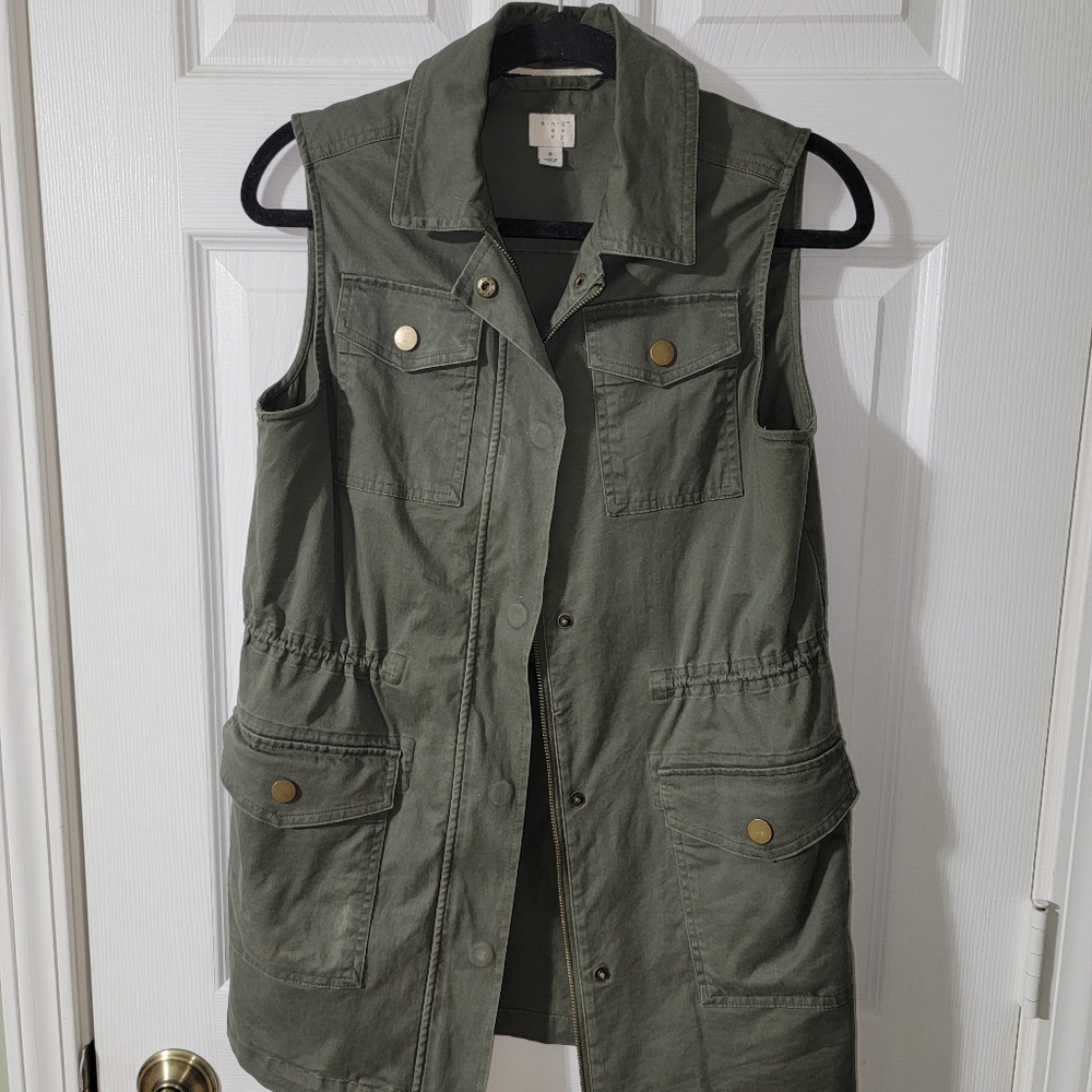 Green Vest